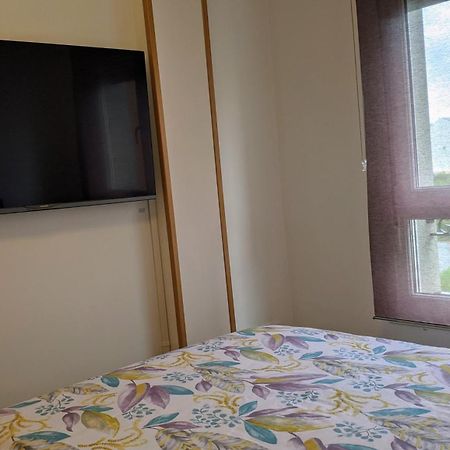 Fozlidays! Apartamento, Parking & Relax Exteriér fotografie